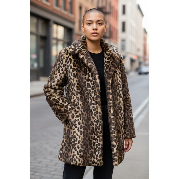 BCBG Generation Cheetah Leopard Faux Fur Coat  M - Picture 3 of 13